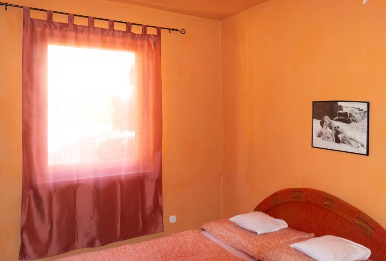 Zsolnay Apartman Siofok Dış mekan fotoğraf