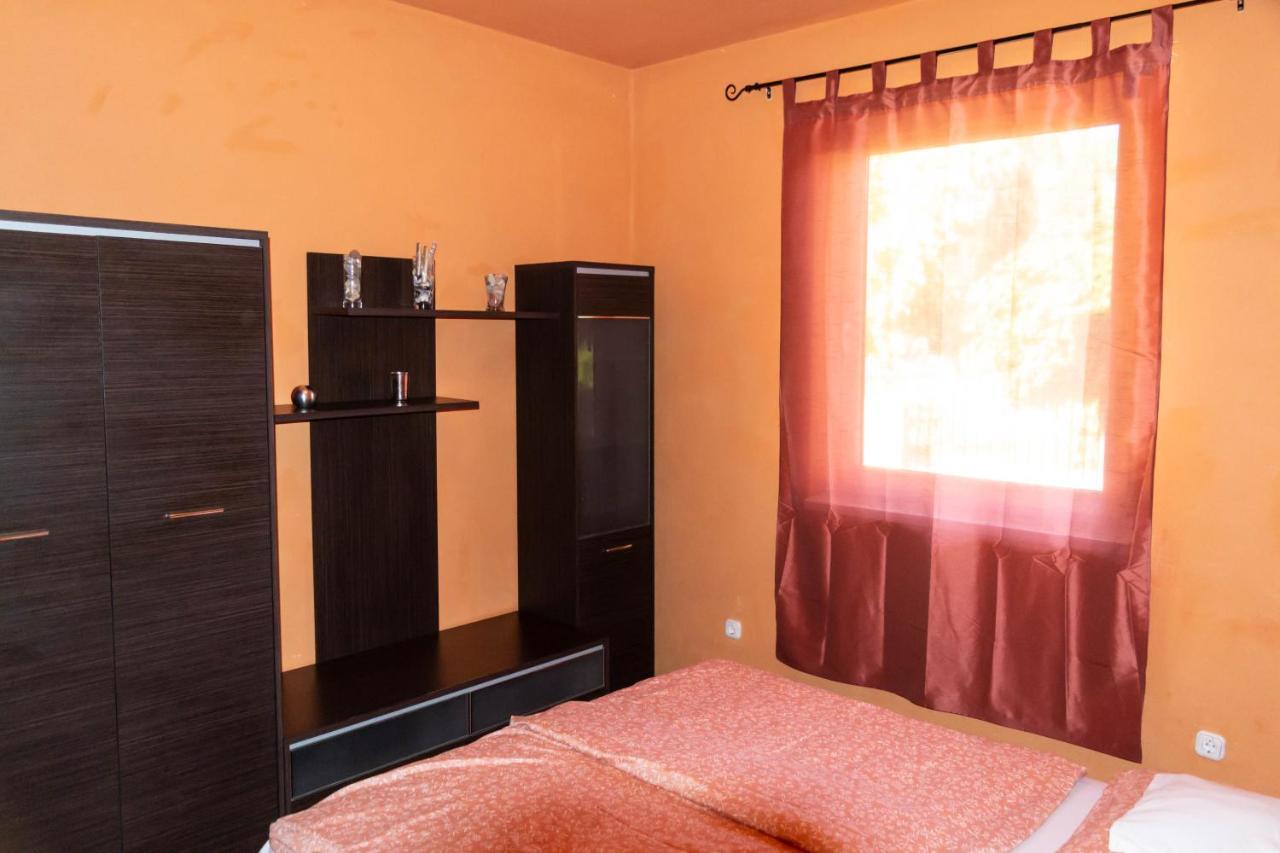Zsolnay Apartman Siofok Dış mekan fotoğraf